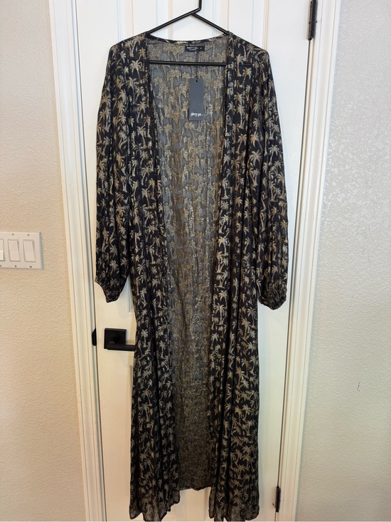 Nasty Gal Other - Nasty Gal Black and Gold Sheer Metallic Palm Duster